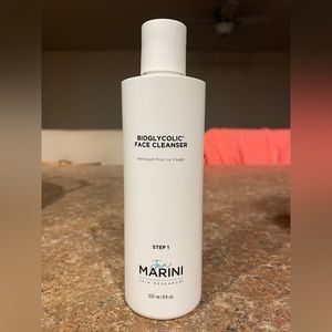 NEW Jan Marini Bioglycolic Face Cleanser